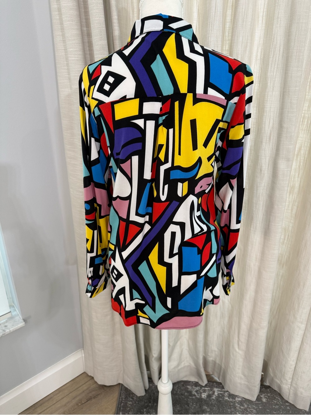 Abstract Geometric Print Button-Up Blouse - Multi - Picture 3 of 5